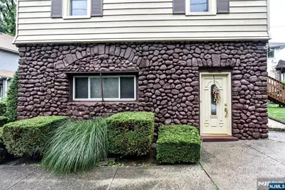 7 Lafayette Place, Waldwick, NJ 07463 - Photo 2