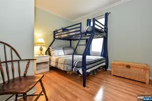 7 Lafayette Pl, Waldwick, NJ 07463 - Photo 12