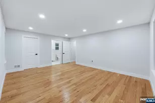 219 S Burnett St, East Orange, NJ 07018 - Photo 30