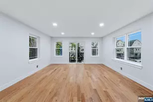 219 S Burnett St, East Orange, NJ 07018 - Photo 24