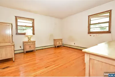 479 Goffle Road, Wyckoff Township, NJ 07481 - Photo 12