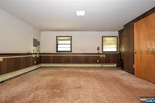 479 Goffle Rd, Wyckoff Township, NJ 07481 - Photo 20