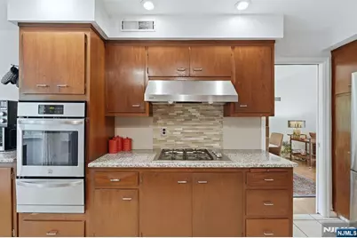 44 Northrop Lane, Tenafly, NJ 07670 - Photo 16
