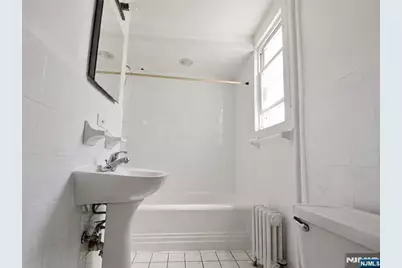 194 Pierre Avenue 1 #1, Garfield, NJ 07026 - Photo 8