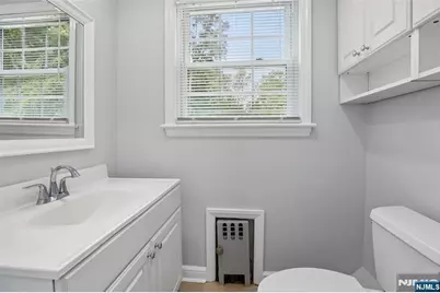 30 Kinderkamack Road, Park Ridge, NJ 07656 - Photo 10