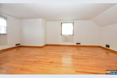419 Main Avenue, Wood Ridge, NJ 07075 - Photo 18