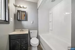 26 Grandview Ave, Oakland, NJ 07436 - Photo 14