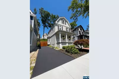 36 Edgewood Road, Glen Ridge, NJ 07028 - Photo 2