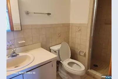 1643 Maple Street, Fort Lee, NJ 07024 - Photo 14