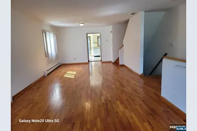 1643 Maple Street, Fort Lee, NJ 07024 - Photo 4