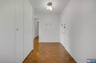 4 Horizon Road 631, Fort Lee, NJ 07024 - Photo 6
