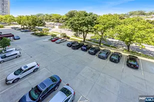 4 Horizon Road 631, Fort Lee, NJ 07024 - Photo 34
