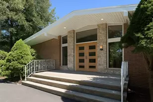 46 Overlook Rd, Alpine, NJ 07620 - Photo 2