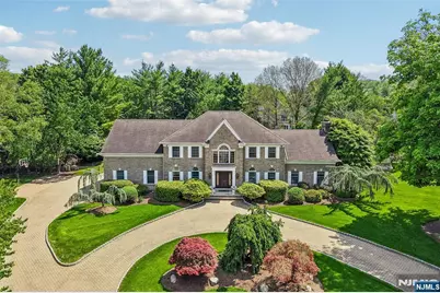 41 Sunflower Drive, Upper Saddle River, NJ 07458 - Photo 2