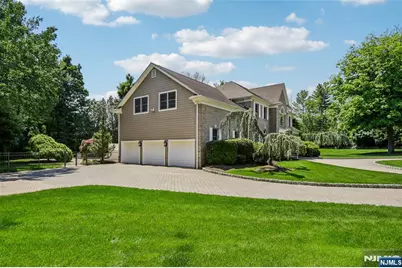 41 Sunflower Drive, Upper Saddle River, NJ 07458 - Photo 46