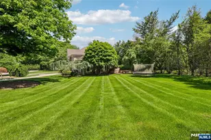41 Sunflower Dr, Upper Saddle River, NJ 07458 - Photo 48