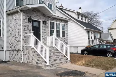 313 Livingston Avenue, Lyndhurst Township, NJ 07071 - Photo 2