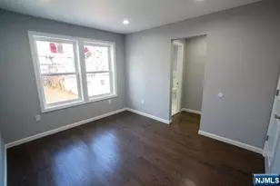 313 Livingston Ave, Lyndhurst Township, NJ 07071 - Photo 10