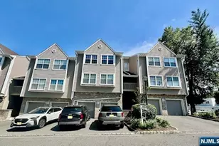 504 Windsor Dr 504, Palisades Park, NJ 07650 - Photo 2