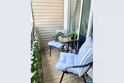 504 Windsor Drive 504 #504, Palisades Park, NJ 07650 - Photo 6