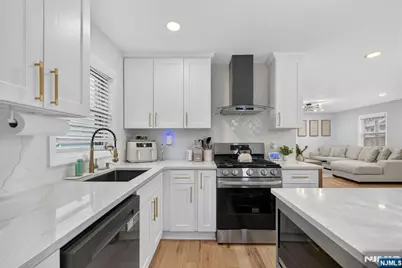 78 Schuyler Avenue, North Arlington, NJ 07031 - Photo 18