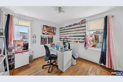 114-116 Peck Avenue, Newark, NJ 07107 - Photo 6