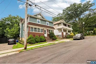 69 Buschmann Avenue, Haledon, NJ 07508 - Photo 2