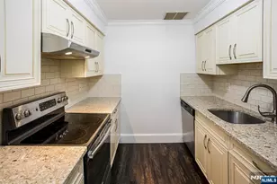 46 Watsessing Ave Ub15, Belleville, NJ 07109 - Photo 12