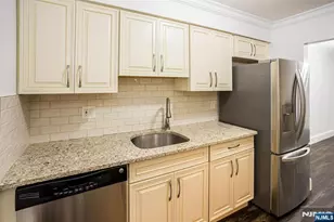 46 Watsessing Ave Ub15, Belleville, NJ 07109 - Photo 14