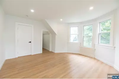 245 Elm Avenue, Bogota, NJ 07603 - Photo 22