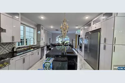 194 Macdonald Drive, Wayne, NJ 07470 - Photo 26