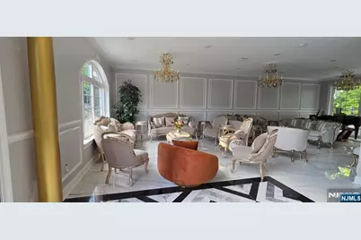 194 Macdonald Drive, Wayne, NJ 07470 - Photo 2