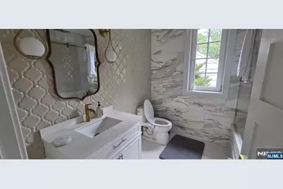 194 Macdonald Drive, Wayne, NJ 07470 - Photo 18