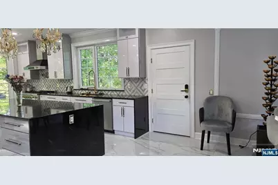194 Macdonald Drive, Wayne, NJ 07470 - Photo 34