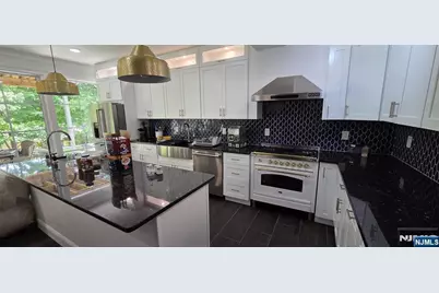 194 Macdonald Drive, Wayne, NJ 07470 - Photo 24