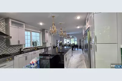 194 Macdonald Drive, Wayne, NJ 07470 - Photo 22