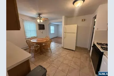 11 Canterbury Avenue, North Arlington, NJ 07031 - Photo 8