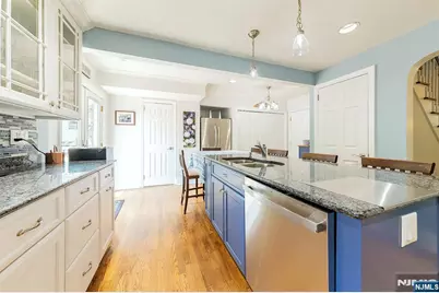 221 Passaic Avenue, Rutherford, NJ 07070 - Photo 18
