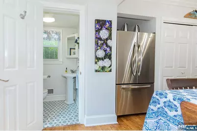 221 Passaic Avenue, Rutherford, NJ 07070 - Photo 24