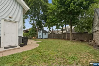 285-287 Madison Avenue, Paterson, NJ 07524 - Photo 4
