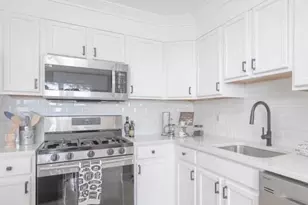 7401 Dane Ct A, North Bergen, NJ 07047 - Photo 4