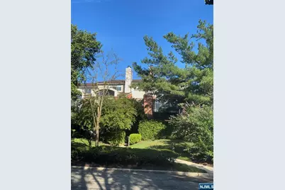 10 Wadsworth Court 510 #510, Teaneck Township, NJ 07666 - Photo 1