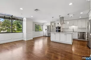 10 Wadsworth Ct 510, Teaneck Township, NJ 07666 - Photo 14