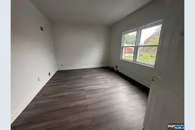 177 Williams Avenue 1st Floor #1st FLOOR, Hasbrouck Heights, NJ 07604 - Photo 18