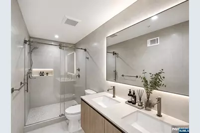 188 Prospect Street, Fort Lee, NJ 07024 - Photo 8
