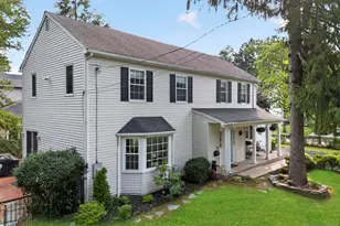 410 Chestnut St, Paramus, NJ 07652 - Photo 8