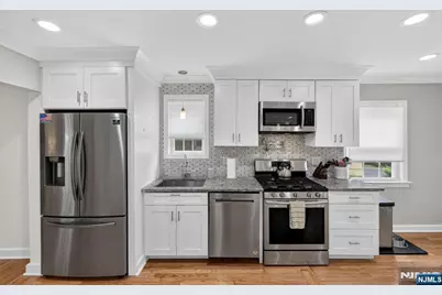 410 Chestnut Street, Paramus, NJ 07652 - Photo 26