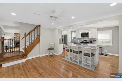 410 Chestnut Street, Paramus, NJ 07652 - Photo 22