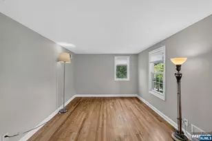 410 Chestnut St, Paramus, NJ 07652 - Photo 36