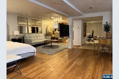 549 Oregon Avenue Lower Level #Lower Level, Cliffside Park, NJ 07010 - Photo 2